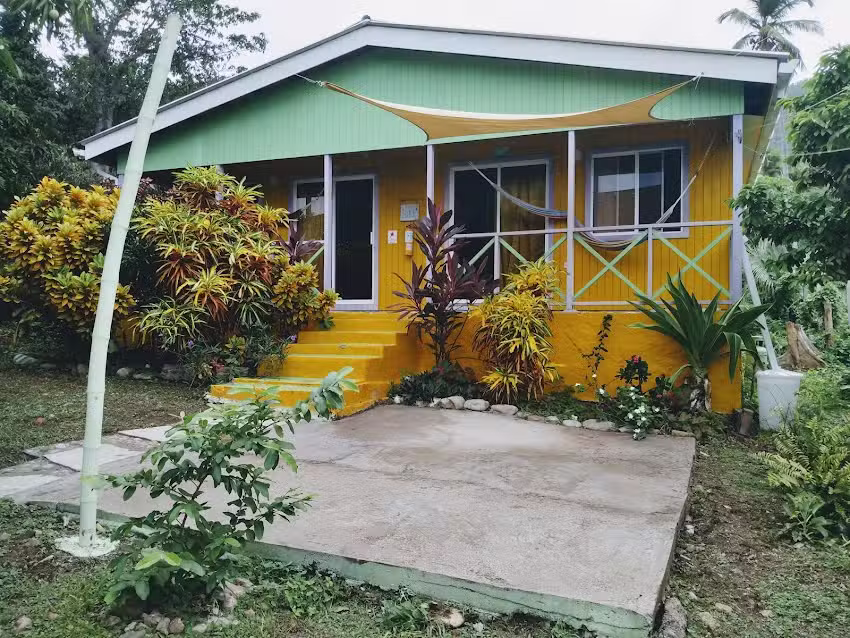 Caba&ntilde;as Ismasoris