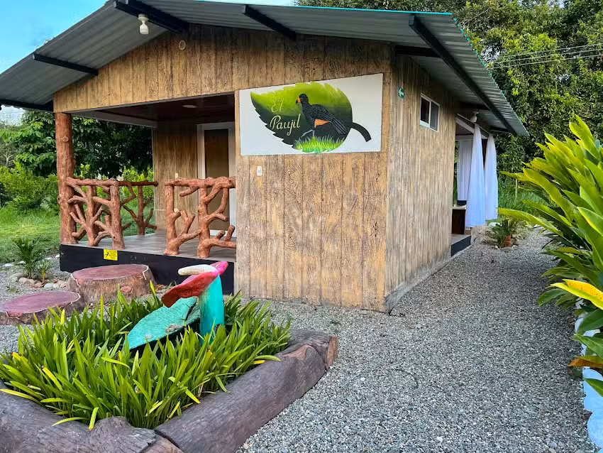 Caba&ntilde;as Kinkaj&uacute;