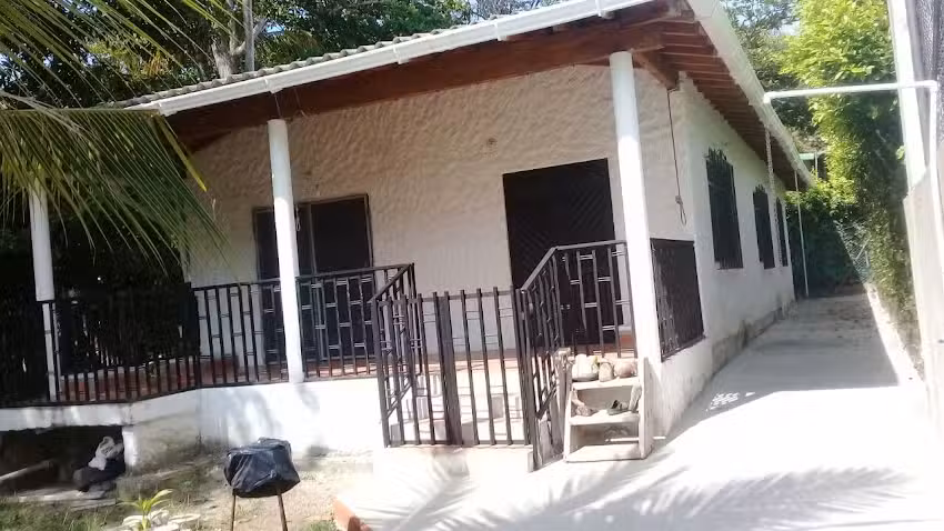 Caba&ntilde;as los frutales