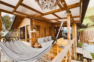 Caba&ntilde;as MONTE Santa Elena