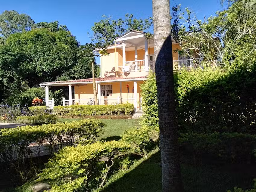 Caba&ntilde;as Quinta San Pedro