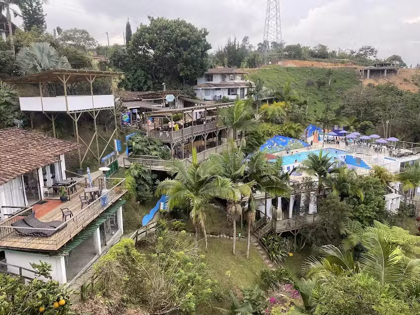Caba&ntilde;as San Francisco &ndash; Finca Agua Dulce