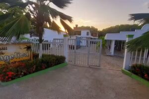 Caba&ntilde;as villa Ang&eacute;lica