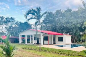 Caba&ntilde;as Villa Juliana