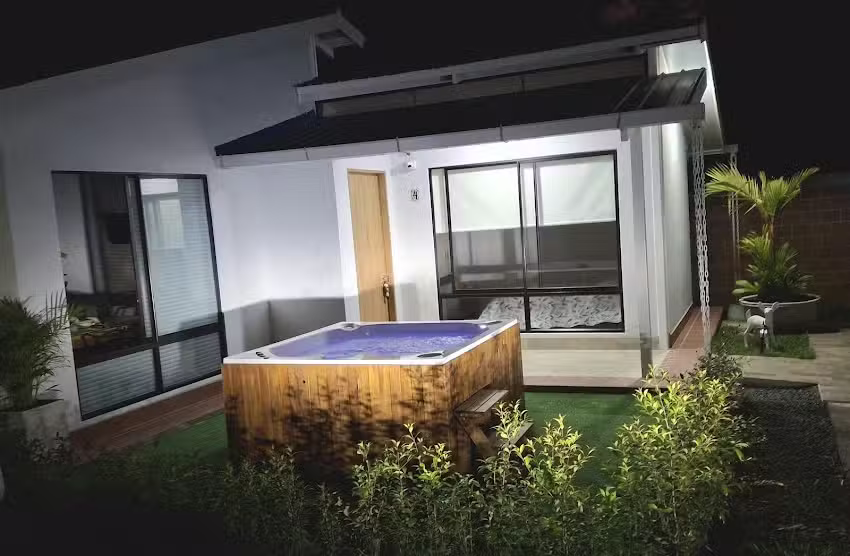 Caba&ntilde;as villa magu