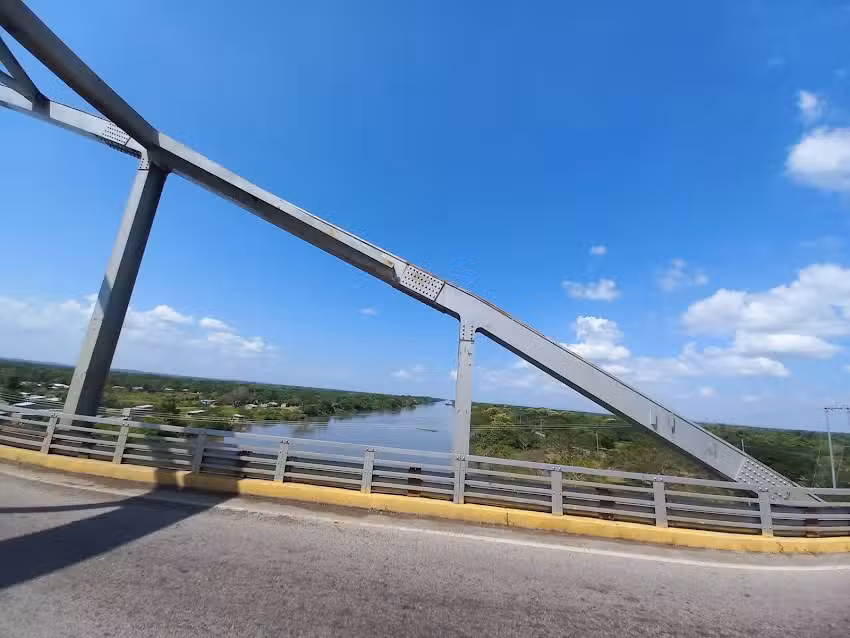 Canal del dique y rio magdalena