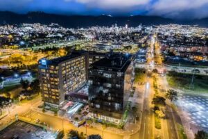 Capital Towers Centro Empresarial