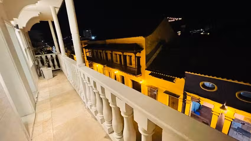 Capitel Hostel