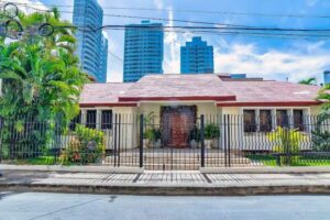 Cartagena Classics Omega House