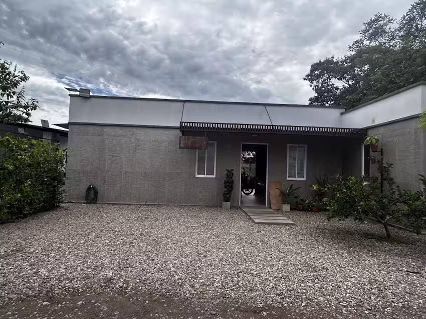 Casa campestre CAVALI