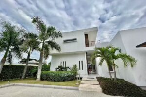 Casa campestre Sol&eacute; mediterranea en Anapoima