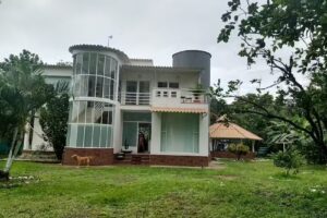 Casa Cristal cumaral