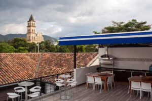 Casa de Balcones &ndash; Hotel- Conjunto Residencial