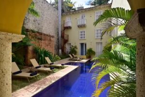 Casa de Los Buhos – Cartagena Airbnb