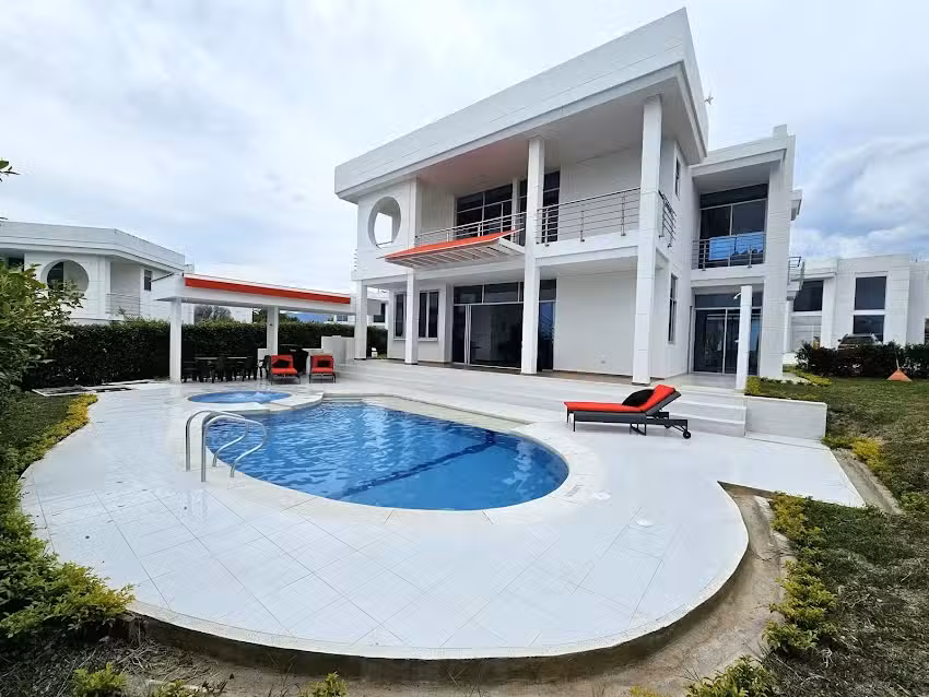 Casa Diamante Chinauta