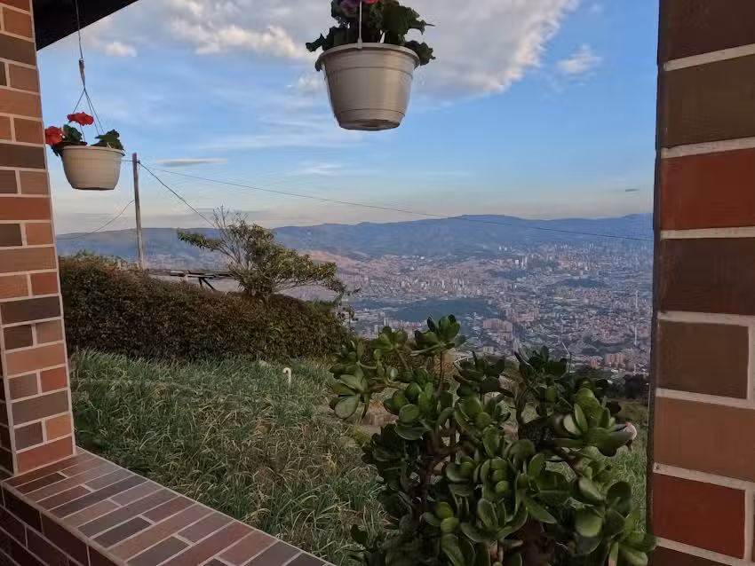Casa el Refugio del Yolombo