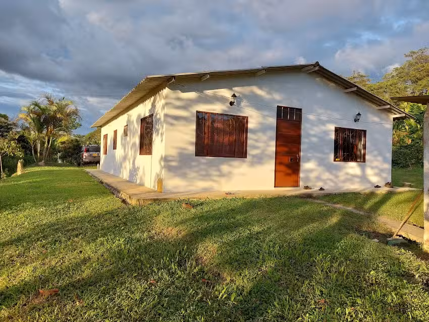 CASA FINCA LOS CRISTALES