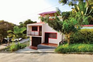 Casa Hotel La Cueva Panche