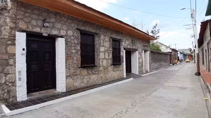 CASA JONES