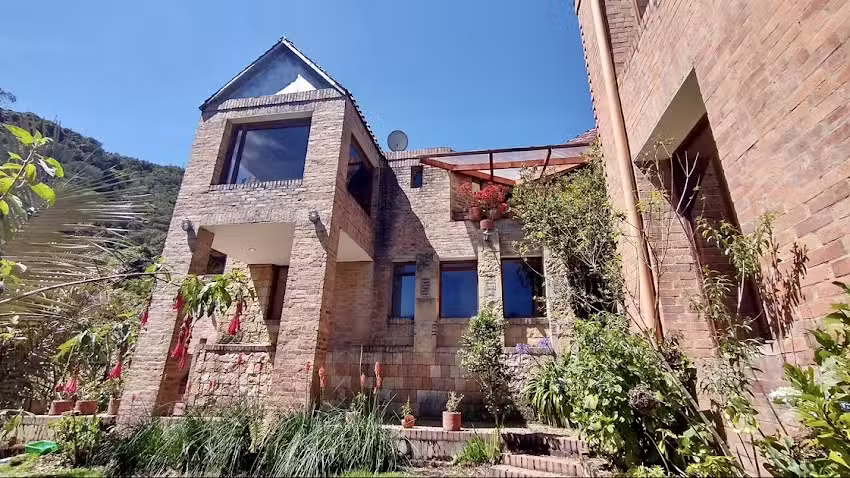 CASA LUZ &ndash; La Calera