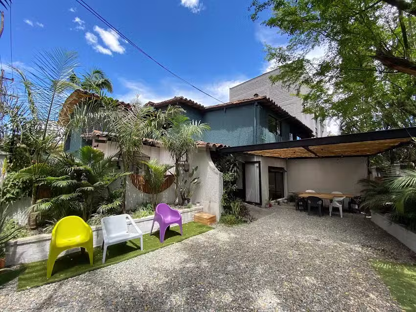 Casa Mosaiko Patio Bonito