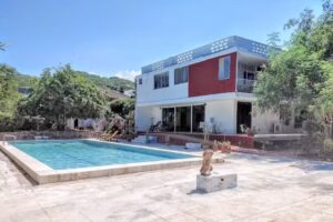 Casa Nabila & Yoga Place