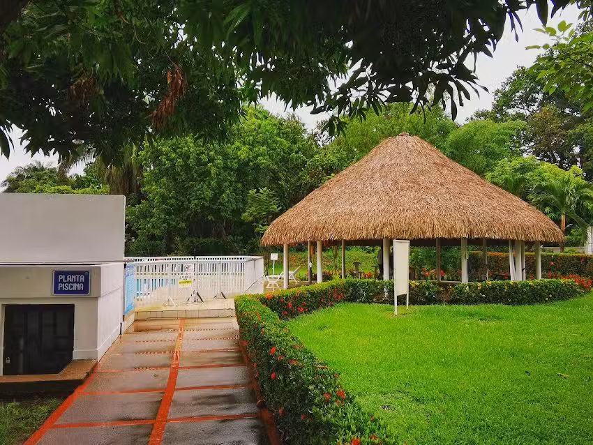 Casa Quinta en Melgar Piscina Privada (Alquiler Vacacional) &ndash; Casa Muner