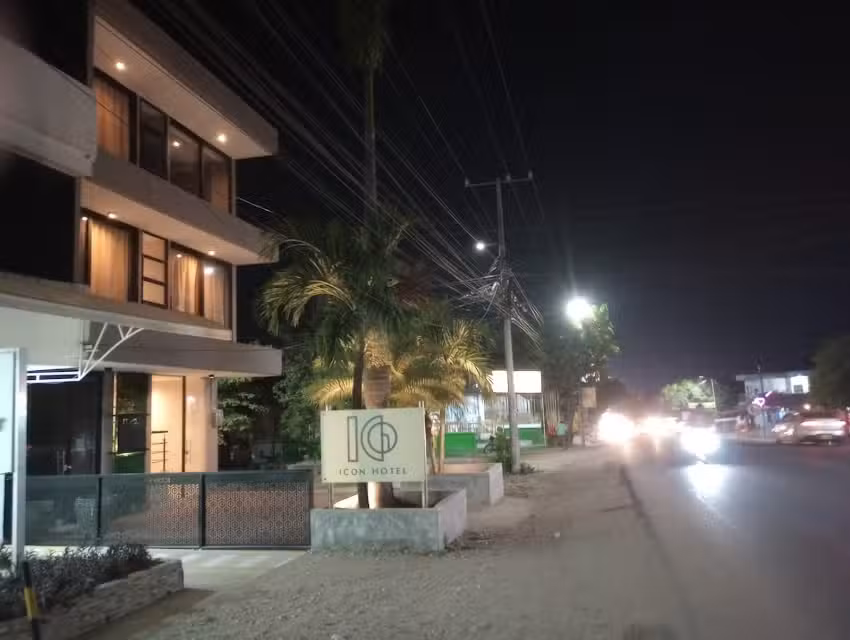 CASA R&Iacute;O HOTEL