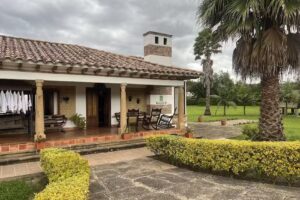 Casa Valle Escondido