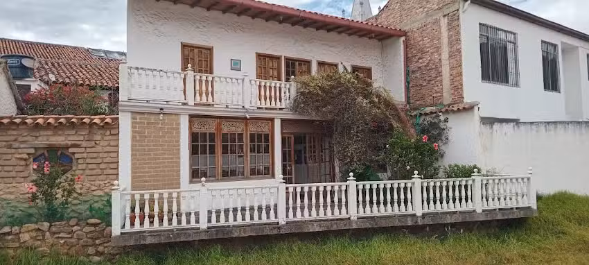 Casona Rosa Lorenza Hostal Arte Caf&eacute;