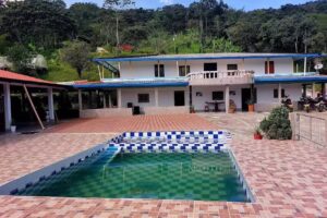 CENTRO RECREACIONAL AGROTOUR