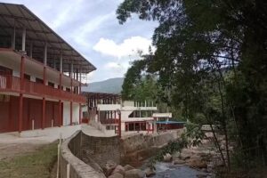 CENTRO RECREATIVO MANANTIAL (HOTEL)