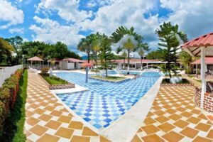 CENTRO VACACIONAL & HOTEL CAMPESTRE LAGO CENTER