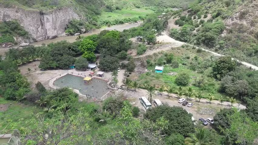 centro vacacional la bocana
