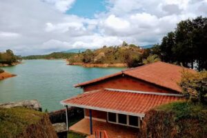 Centro Vacacional La Pen&iacute;nsula