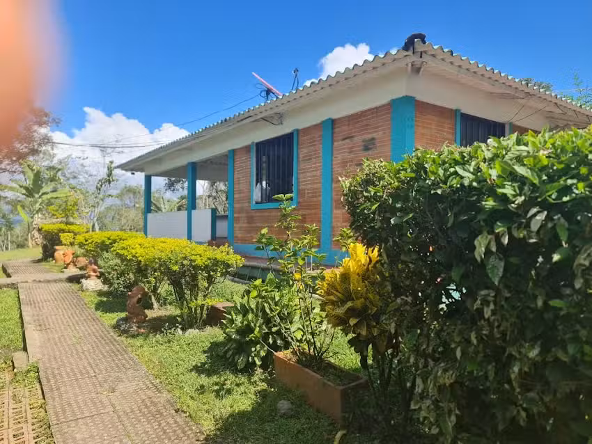 Centro vacacional &ldquo;La Playa&rdquo;de Pauna