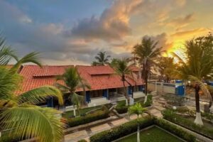 Club Los Almendros Cove&ntilde;as P.H