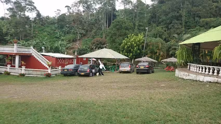 Club Villa San Francisco