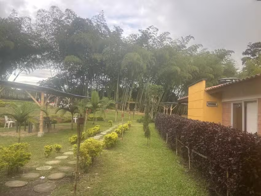 Coffee Land Parque Ecotur&iacute;stico Lodge