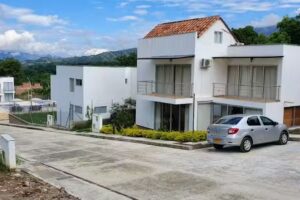 Condominio Los Morros