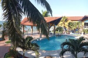 Condominio Playa Caim&aacute;n