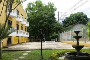 Condomio La Monta&ntilde;a