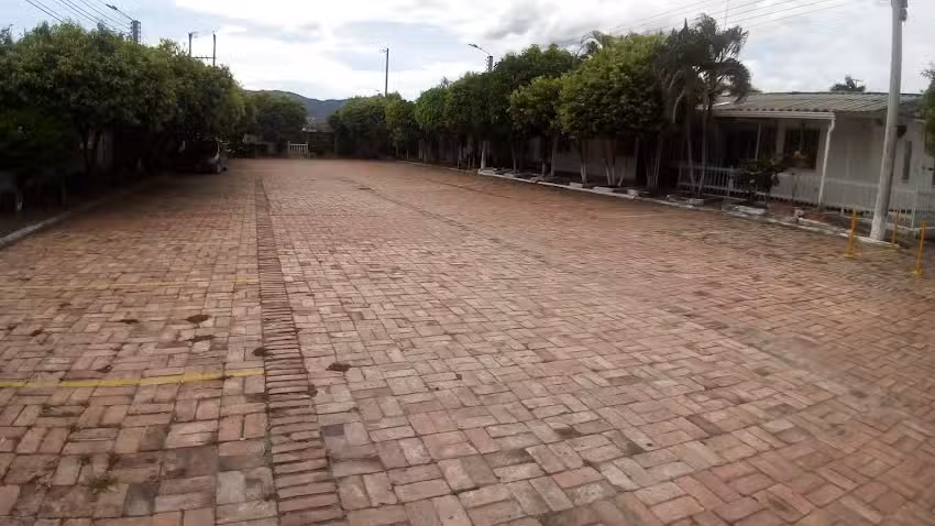 CONJUNTO RESIDENCIAL ALCALA