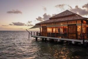 Decameron Los Delfines