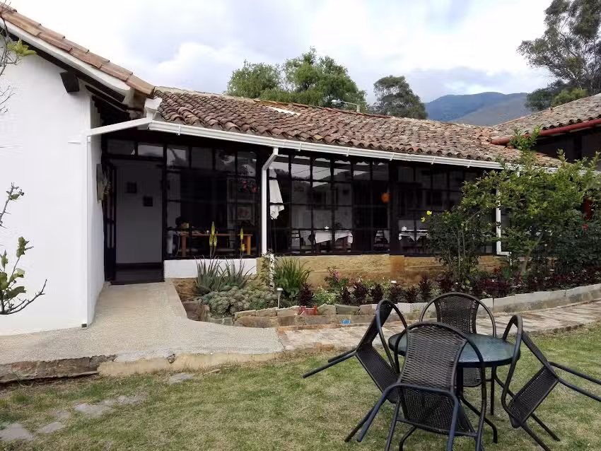 Die Sonne Hospederia