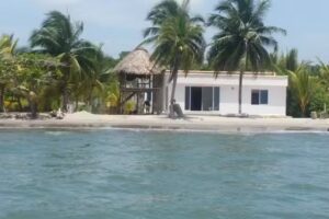 Dolphin Green Hostal Tolu