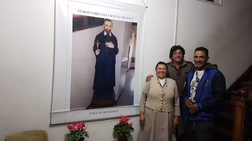 Dormitorio San Vicente de Paul para No Rendidos