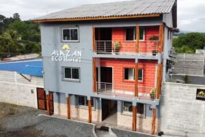 Eco Hotel Alaz&aacute;n