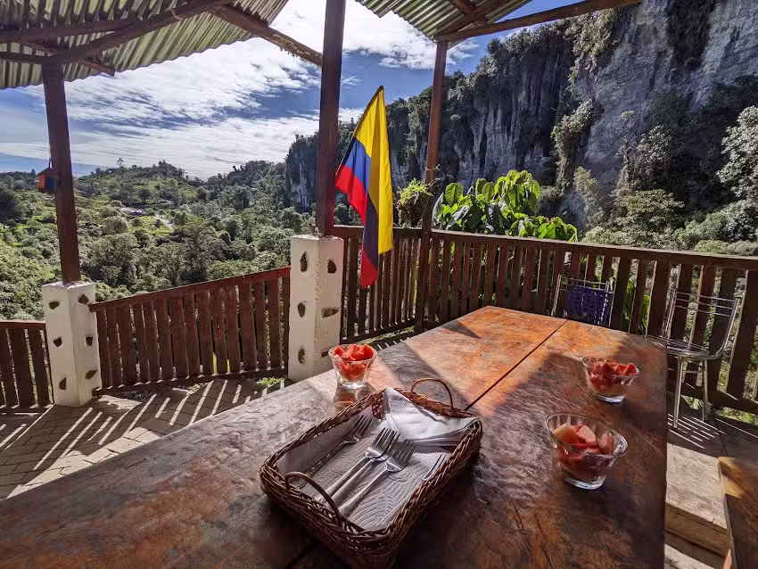 Ecolodge Pe&ntilde;as Blancas