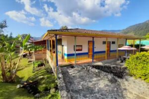 ECOXPLORA:casa de campo-zona de camping-turismo experiencial